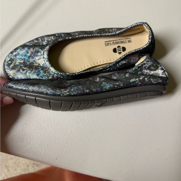 The Storehouse Flats Metallic Ballet Flats - Picture 3 of 6